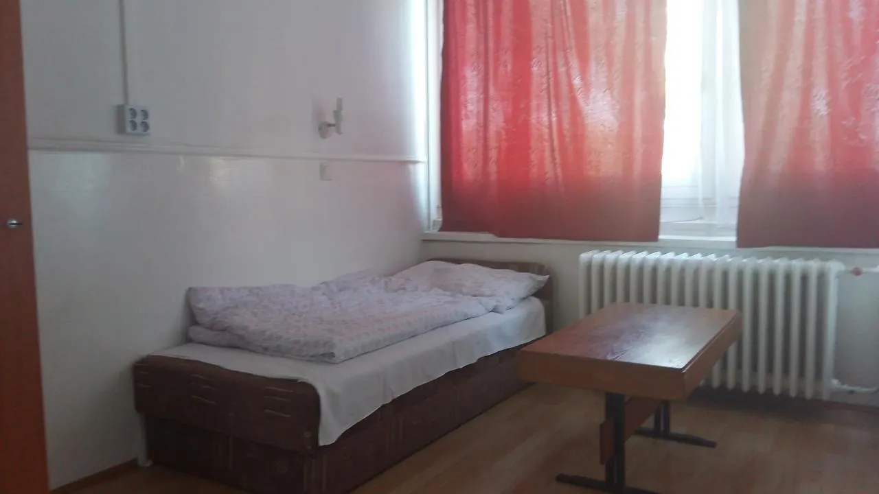 בודפשט Mke Hostel
