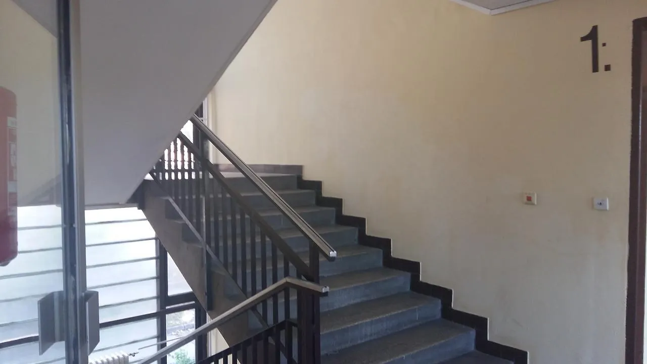 בודפשט Mke Hostel